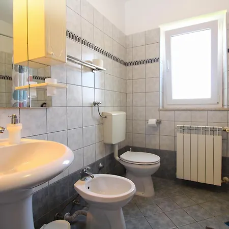 House Orbanin 1092 Ferienhaus *