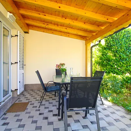 Ferienhaus House Orbanin 1092 Pula